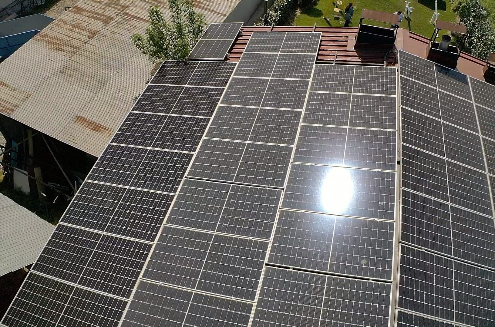 Restoran Ružo rumena, solarna elektrana 30 kW
