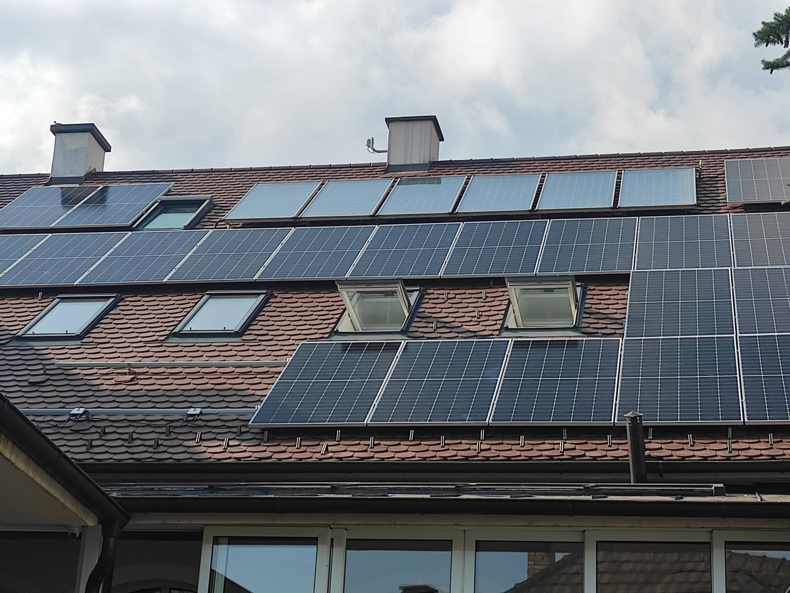 Kuća u Sremskoj Mitrovici, solarna elektrana 12 kW