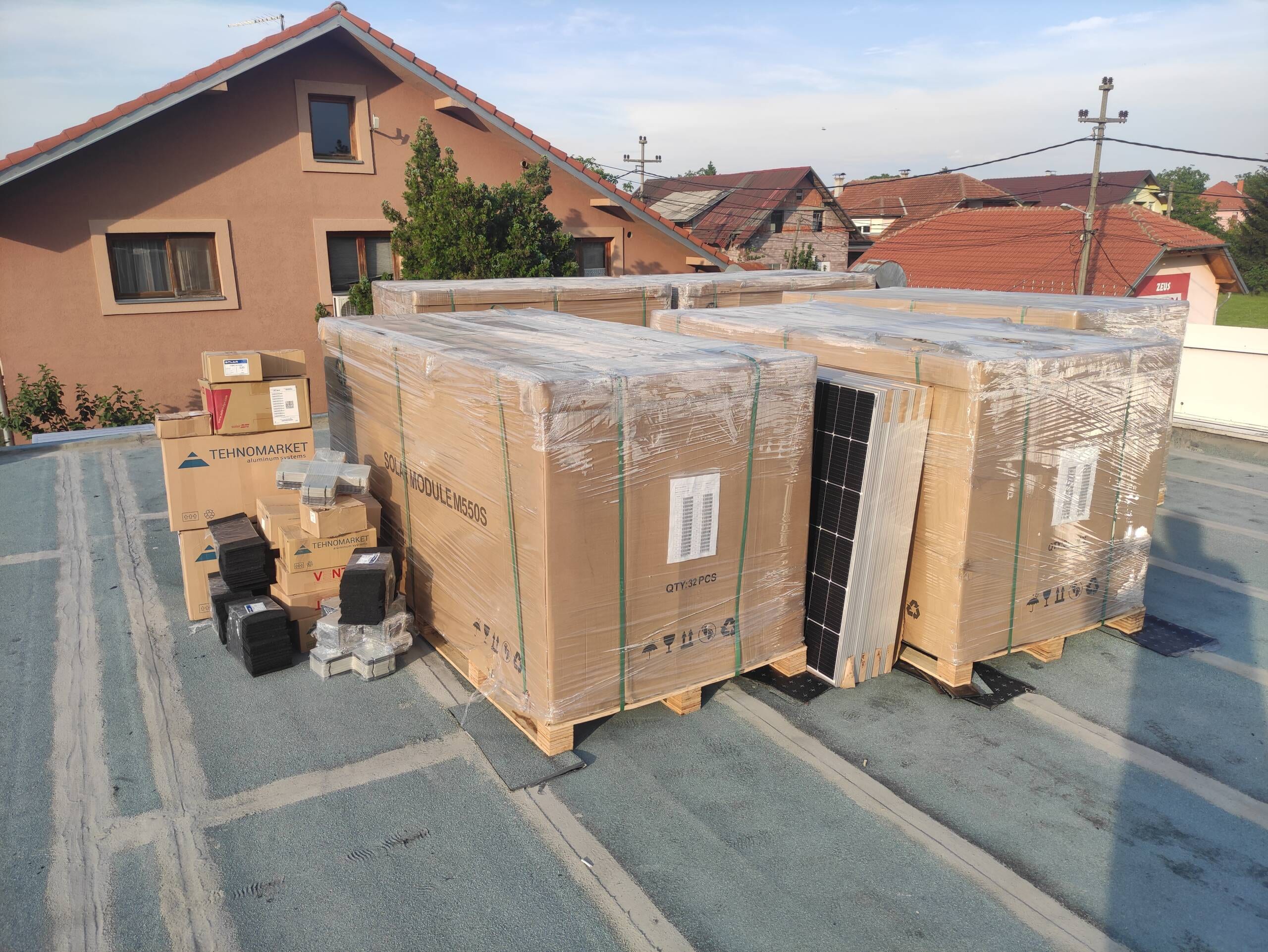 Vule Market, solarna elektrana 100 kW