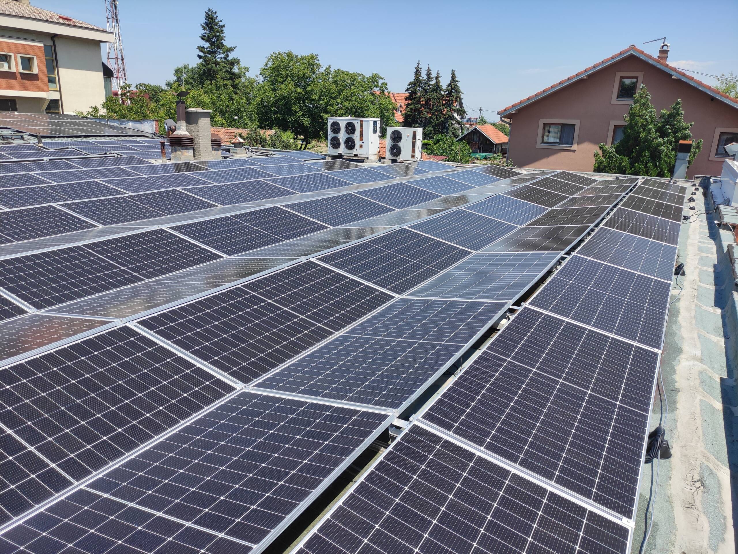Vule Market, solarna elektrana 100 kW