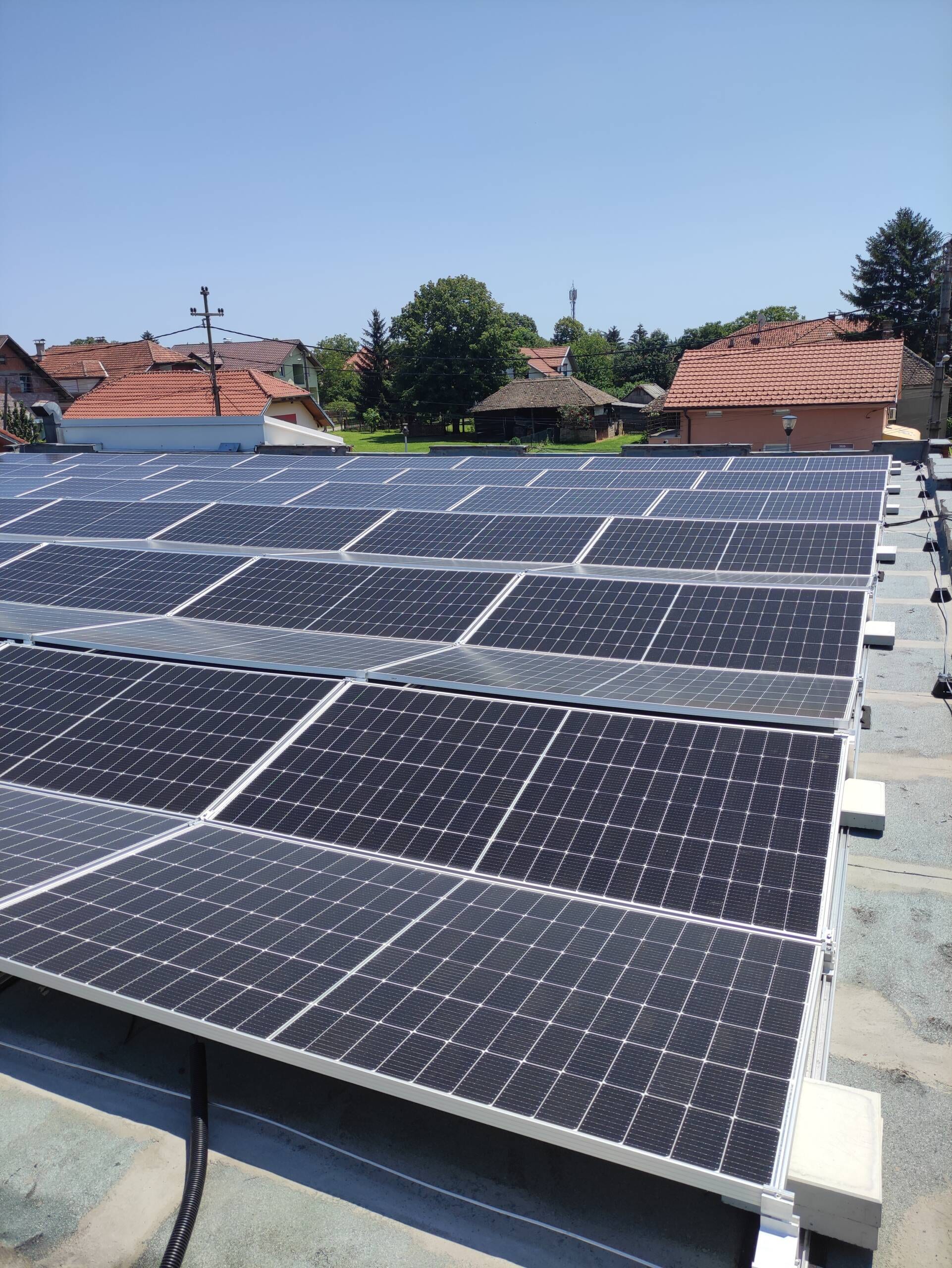 Vule Market, solarna elektrana 100 kW