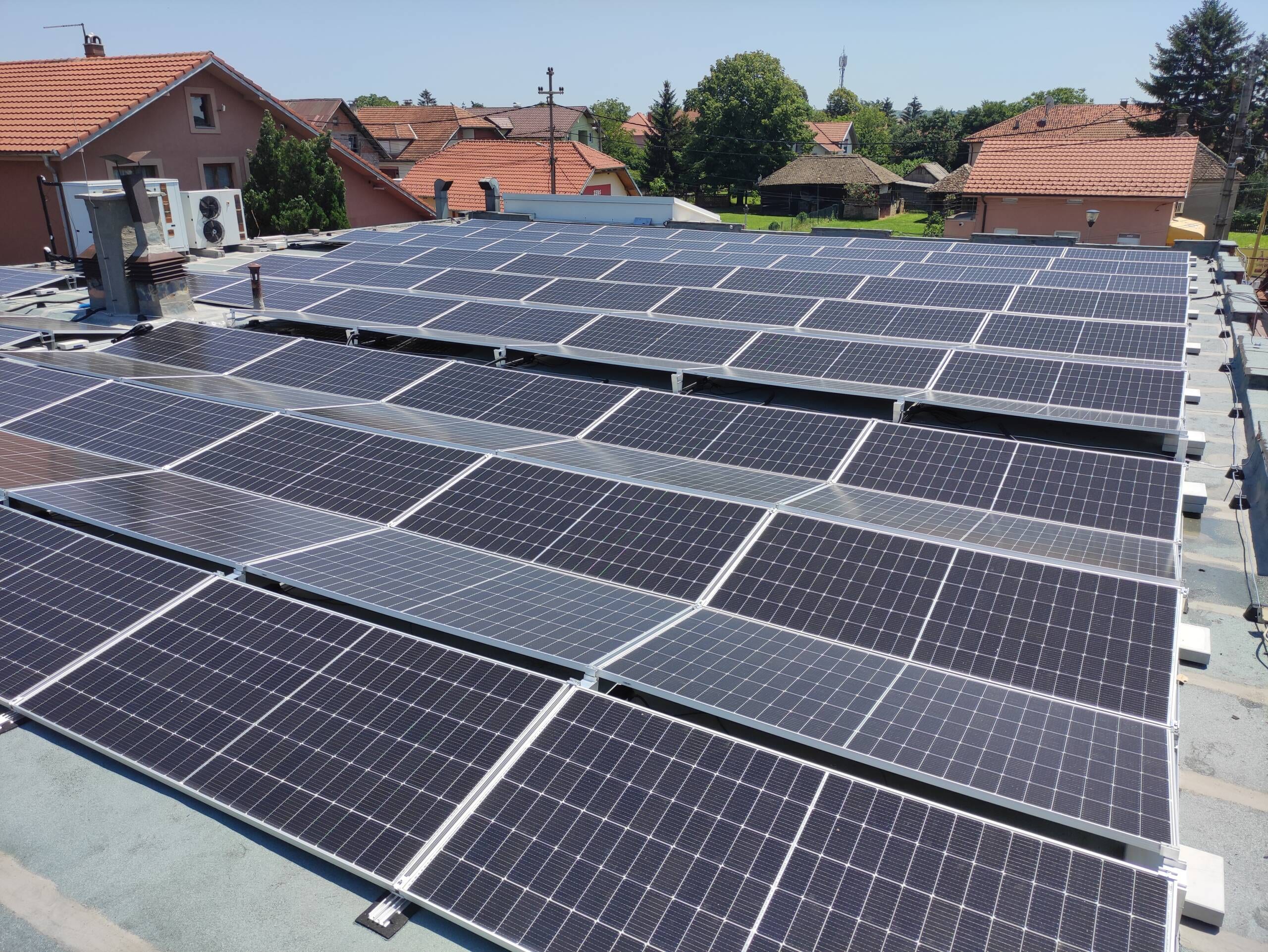 Vule Market, solarna elektrana 100 kW