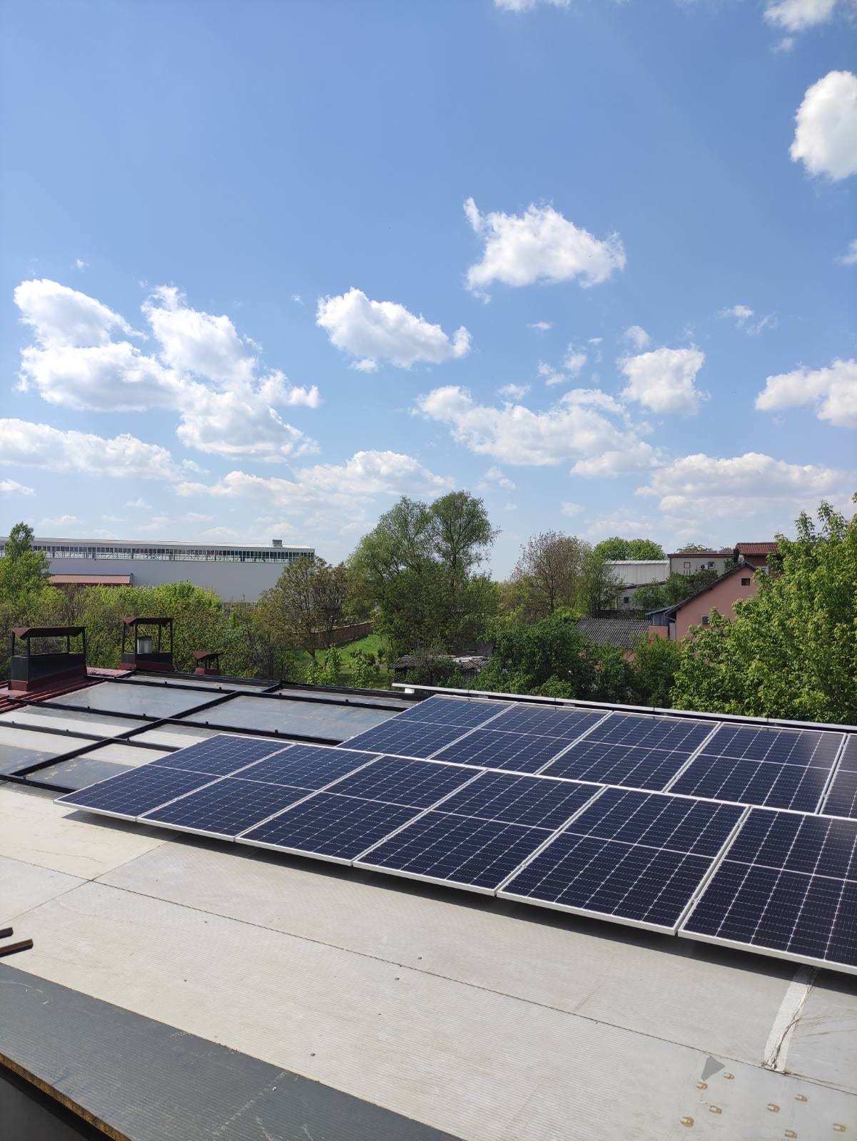 Restoran Ružo rumena, solarna elektrana 30 kW
