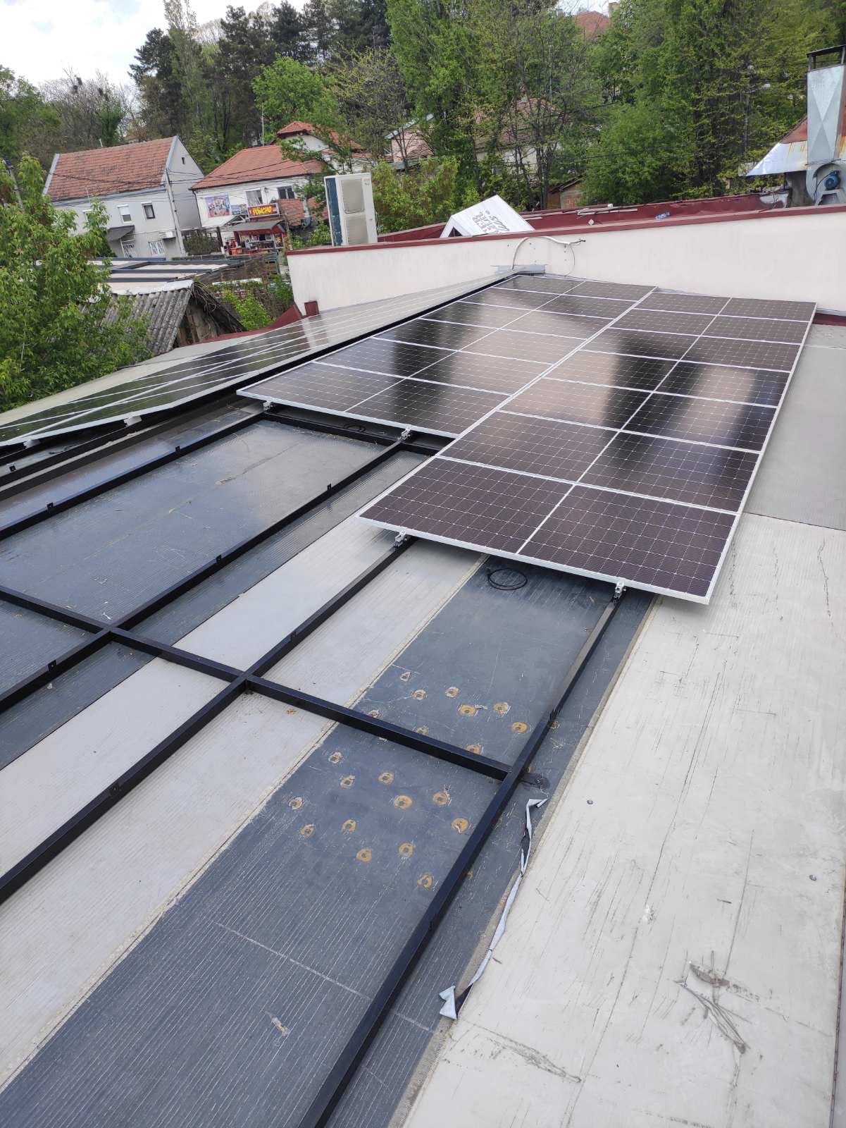 Restoran Ružo rumena, solarna elektrana 30 kW